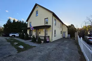 124 Pleasant St, Leicester, MA 01524 - Photo 1