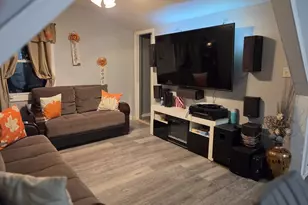 124 Pleasant St, Leicester, MA 01524 - Photo 25