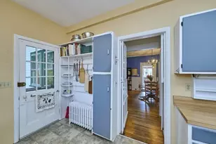 21 Bertson Ave, Boston, MA 02132 - Photo 11