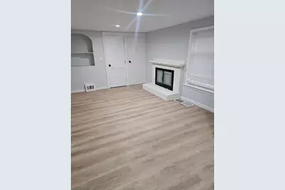 115 Central St #2, Leominster, MA 01453 - Photo 9