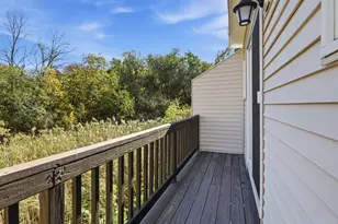 252 Albion St, Wakefield, MA 01880 - Photo 29