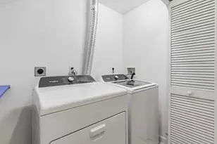 252 Albion St, Wakefield, MA 01880 - Photo 27