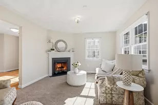 252 Albion St, Wakefield, MA 01880 - Photo 3