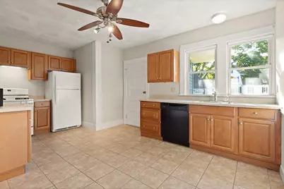 12 Newbury St, Beverly, MA 01915 - Photo 21