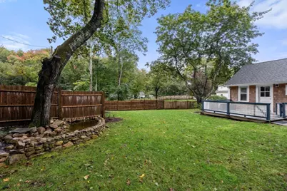 831 Franklin St, Duxbury, MA 02332 - Photo 25