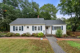 831 Franklin St, Duxbury, MA 02332 - Photo 1