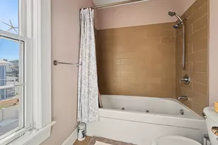121 E Cottage St, Boston, MA 02125 - Photo 13