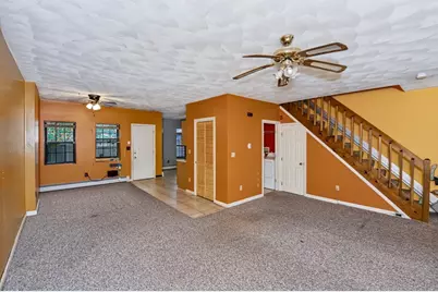 33 Grove St #33, Clinton, MA 01510 - Photo 7