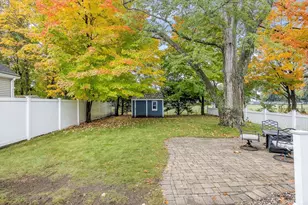 89 Washington St, Reading, MA 01867 - Photo 39