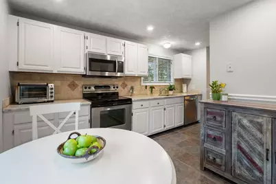 129 Stone Ridge Rd #129, Franklin, MA 02038 - Photo 7