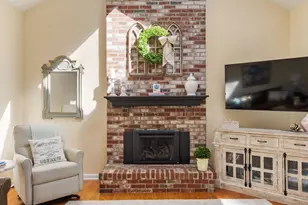 45 Rosemont Dr, North Andover, MA 01845 - Photo 17