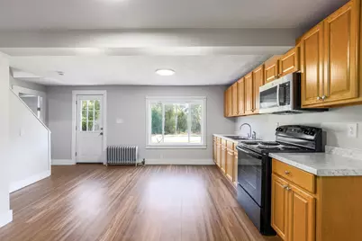 231 Millbury St, Auburn, MA 01501 - Photo 3