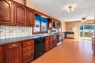 148 Wilson Ave, Quincy, MA 02170 - Photo 13