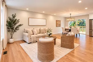 19 Pine St, Ayer, MA 01432 - Photo 3