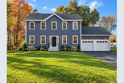 19 Pine St, Ayer, MA 01432 - Photo 1