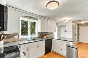 15 Tammie Rd, Hopedale, MA 01747 - Photo 5