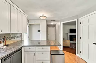 15 Tammie Rd, Hopedale, MA 01747 - Photo 7