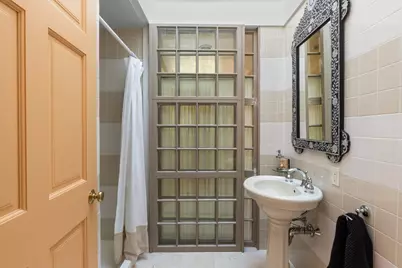 10 Stewart Ave, Gloucester, MA 01930 - Photo 27