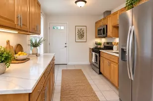 22 Plymouth St, Fitchburg, MA 01420 - Photo 11