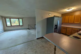 139 Charlton St, Oxford, MA 01540 - Photo 7