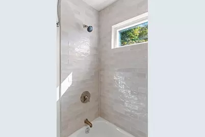 16 Reynard Street #1, Gloucester, MA 01930 - Photo 17