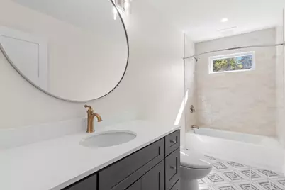 16 Reynard Street #1, Gloucester, MA 01930 - Photo 15