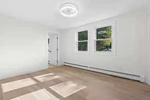 16 Reynard St, Gloucester, MA 01930 - Photo 17