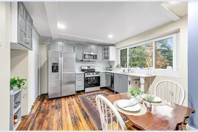 267 Locust St #2A, Northampton, MA 01062 - Photo 9