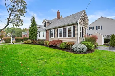 351 Appleton St, Arlington, MA 02476 - Photo 3