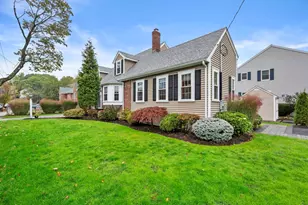 351 Appleton St, Arlington, MA 02476 - Photo 3