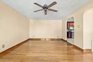31 Furness St, Revere, MA 02151 - Photo 7