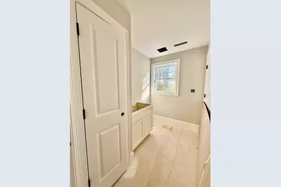 12 Shawsheen Rd, Billerica, MA 01821 - Photo 7