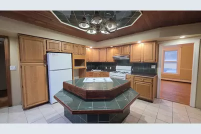 22 Beacon Hill Ave #1, Lynn, MA 01902 - Photo 7