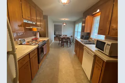 1 Pearl St, Auburn, MA 01501 - Photo 11
