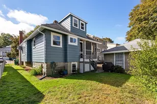 51 Sherwood Rd, Medford, MA 02155 - Photo 31