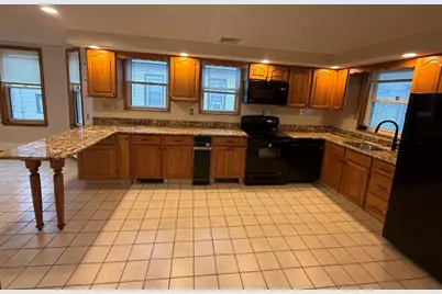 76-78 Surrey St, Medford, MA 02155 - Photo 9