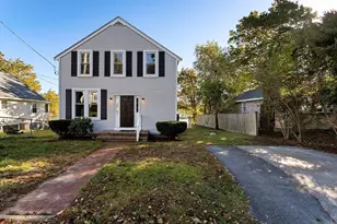 50 Alvern Rd, Pembroke, MA 02359 - Photo 3