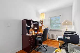 463 E 6th St, Boston, MA 02127 - Photo 15