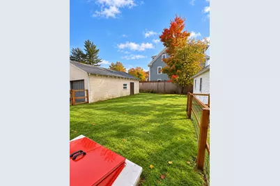 138 Market St, Amesbury, MA 01913 - Photo 21