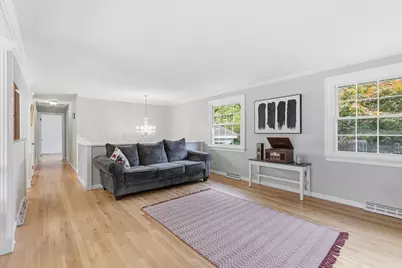 684 Maple Rd, Longmeadow, MA 01106 - Photo 9