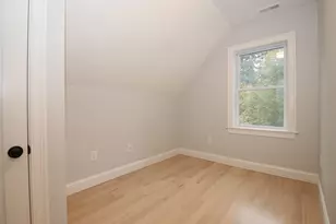 27 Holbrook Ct, Melrose, MA 02176 - Photo 27