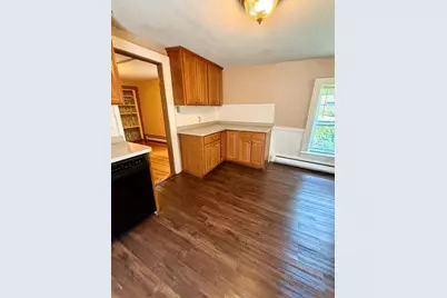 32 Pond Street #A, Stoneham, MA 02180 - Photo 3