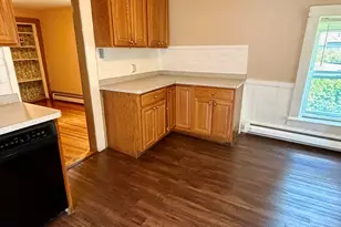 32 Pond St, Stoneham, MA 02180 - Photo 3