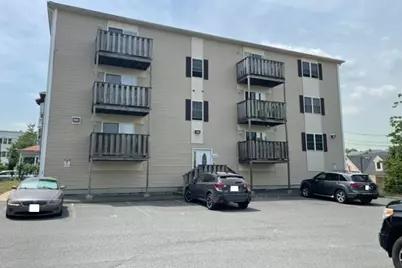 1 Fay St #4, Worcester, MA 01604 - Photo 1