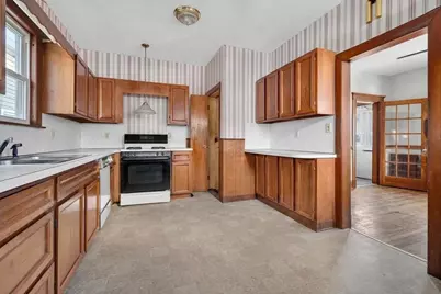 19 Stearns Rd, Boston, MA 02132 - Photo 11