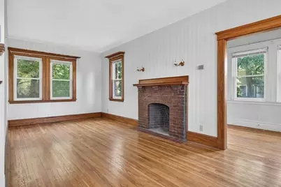 19 Stearns Rd, Boston, MA 02132 - Photo 7