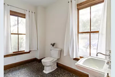 108 School St, Somerville, MA 02143 - Photo 15