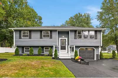 26 Meadow Dr, Middleton, MA 01949 - Photo 3
