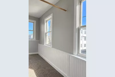 325 Davis St #2, New Bedford, MA 02746 - Photo 9