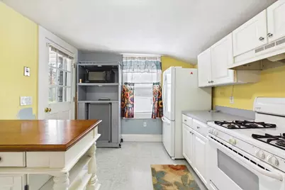 140 Lake St, Weymouth, MA 02189 - Photo 17